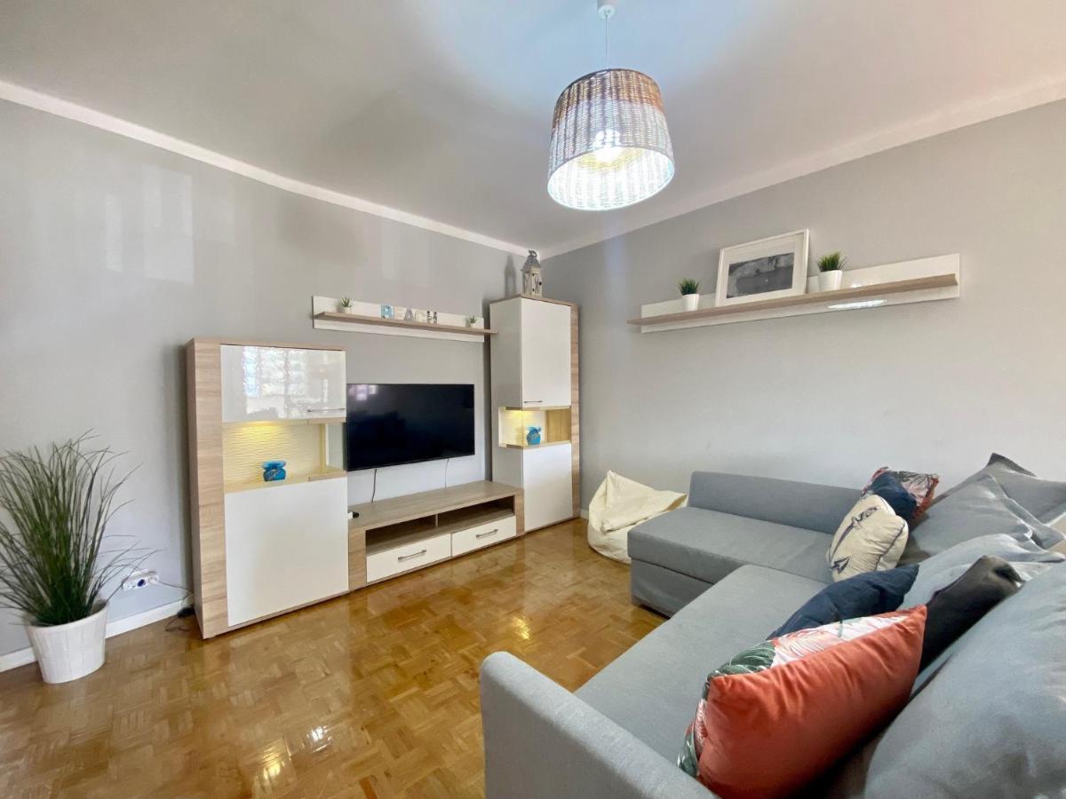 Quarteira Beach Apartment By Homing Bagian luar foto